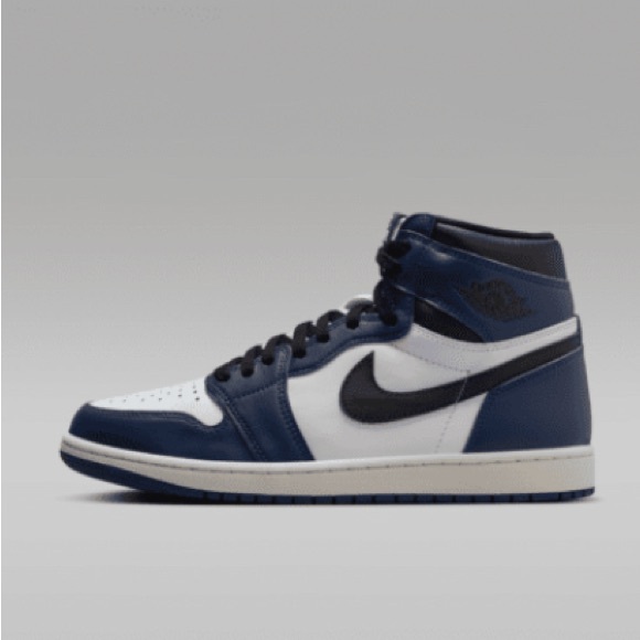 Air Jordan Retro High OG “Midnight Navy” - Main Image